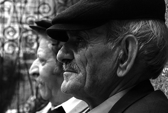 Traditional Singer (Dengbej) - Diyarbakir, eastern Turkey (2010)