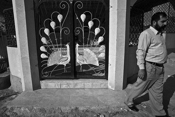 Amer Leaving the Haji Ali Shrine - Ba'adre, northern Iraq (2009)