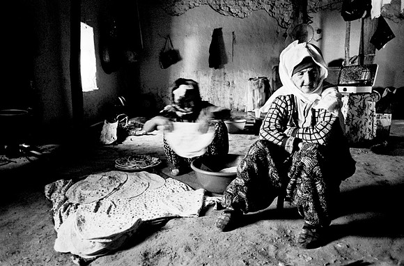 Making Nan - village of Adaköy near Ovaçık, Turkey (2004)